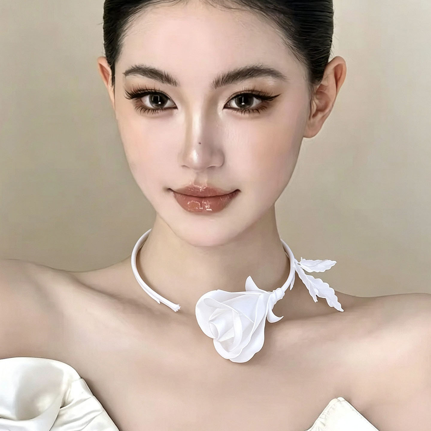 Formal Wear Jewelry For Women - แฟชั่นเครื่องประดับทำด้วยมือสีขาวสีดำดอกกุหลาบสร้อยคอผู้หญิงของขวัญชุดแต่งงานและเครื่องประดับชุดที่เป็นทางการ