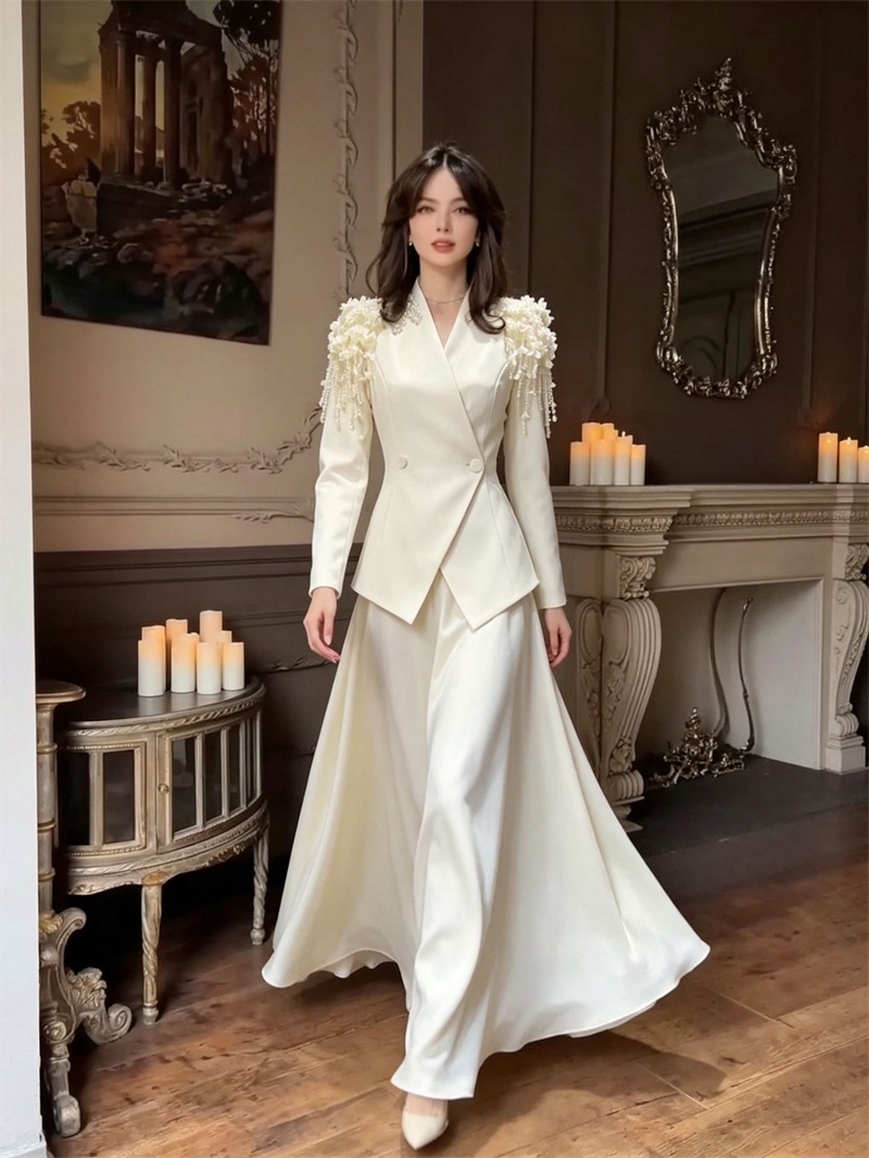 Women Formal Party Wear Dress - ชุดสูทกระโปรงสีเบจสำหรับผู้หญิง 2 ชิ้น เสื้อเบลเซอร์ + ชุดราตรี