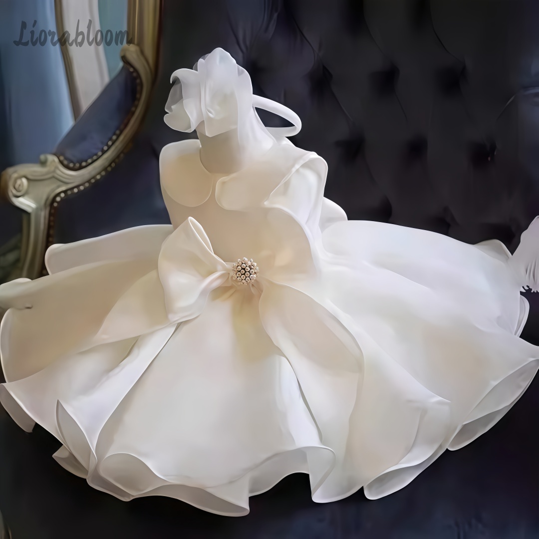 Woman Formal Wear - ชุดเดรสประดับมุกสีขาว ชุดเดรสสาวดอกไม้ในงานแต่งงาน ชุดสาวดอกไม้สีขาว ชุดปาร์ตี้ ชุดทางการที่หรูหรา