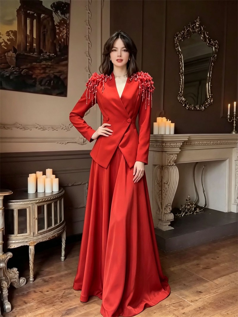 ชุดสูทกระโปรงสีเบจสำหรับผู้หญิ - Women Formal Party Wear Dress บทวิจารณ์และราคา