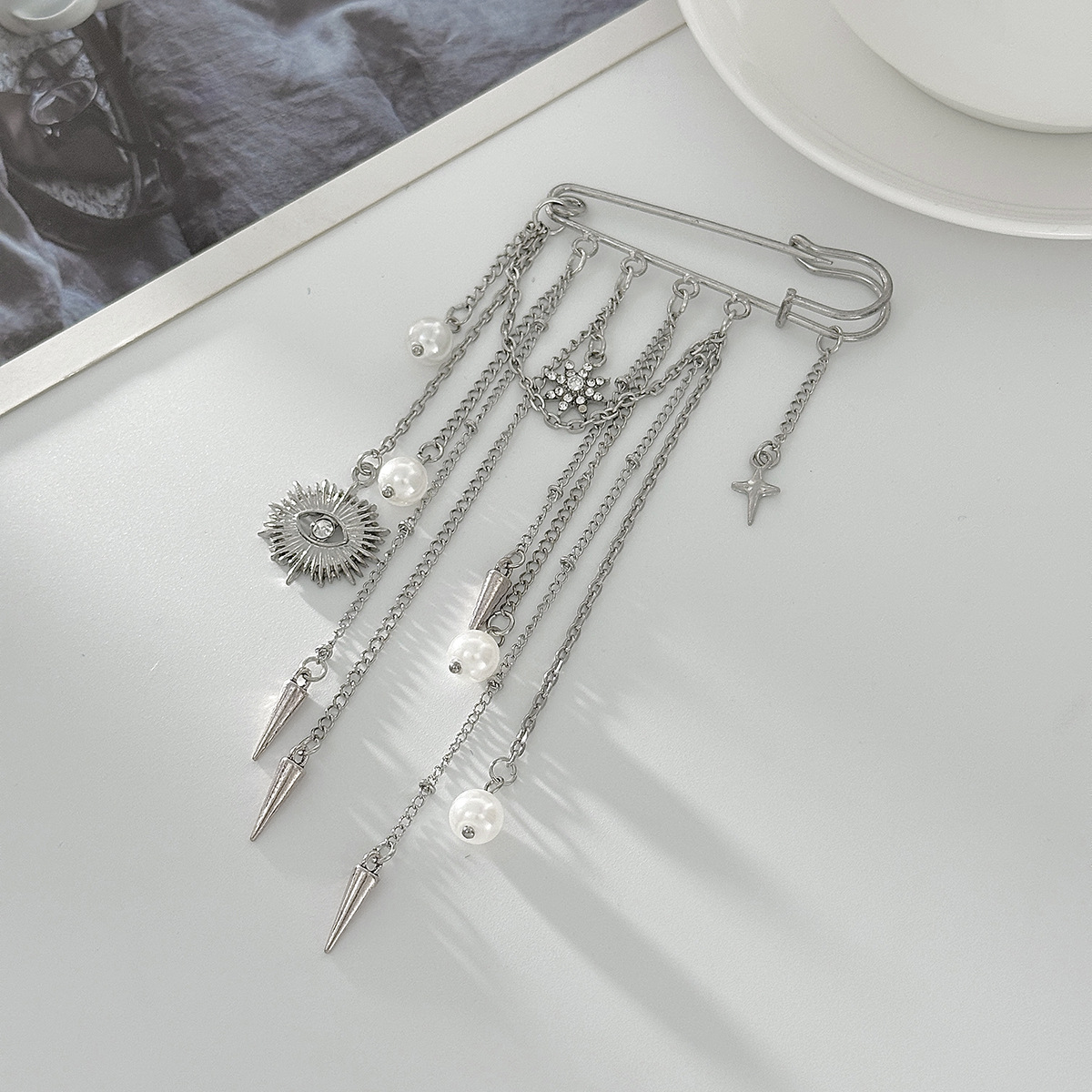 เข็มกลัดมุกเทียม เข็มกลัดรูปทร - Formal Wear Jewelry For Women บทวิจารณ์และราคา