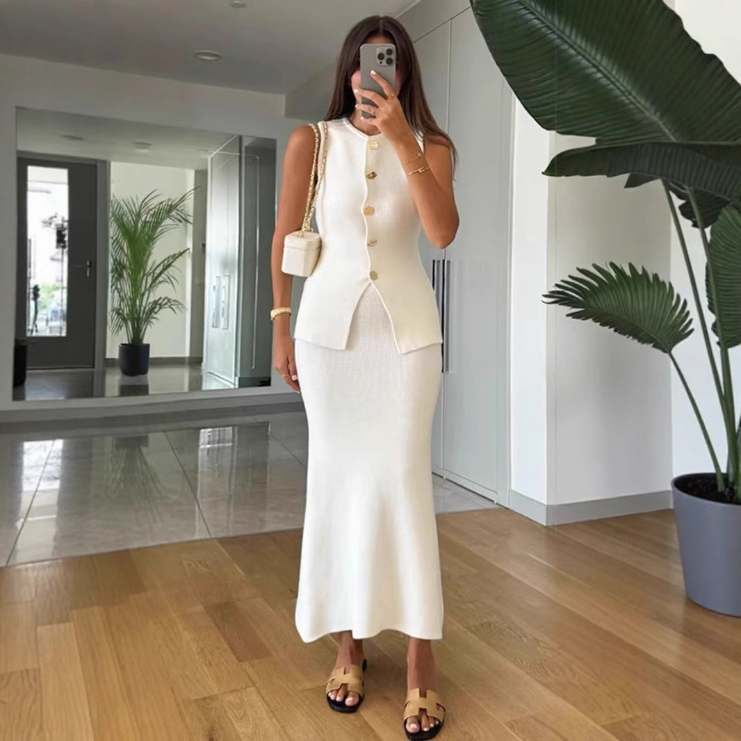ชุดเซ็ต 2 ชิ้น เสื้อทรงเข้ารูป - Woman Formal Wear บทวิจารณ์และราคา