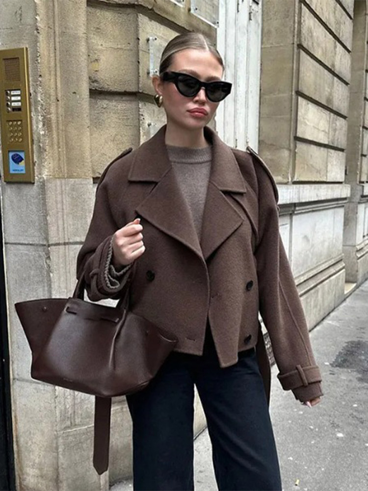 เสื้อโค้ทขนสัตว์ทรงเรโทรพร้อมเ - Tailored Coat Wool บทวิจารณ์และราคา